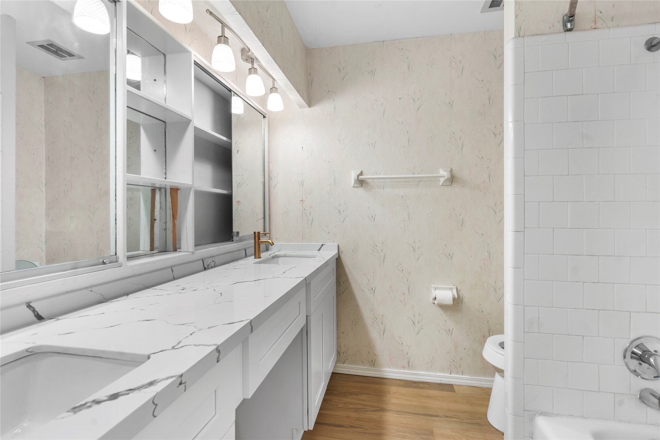 8903 Roos Road Houston, TX 77036 - Photo 19 of 24