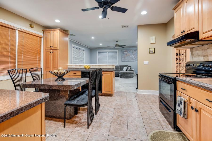 403 East Freehold Road Freehold, NJ 07728 - Photo 4 of 23 4