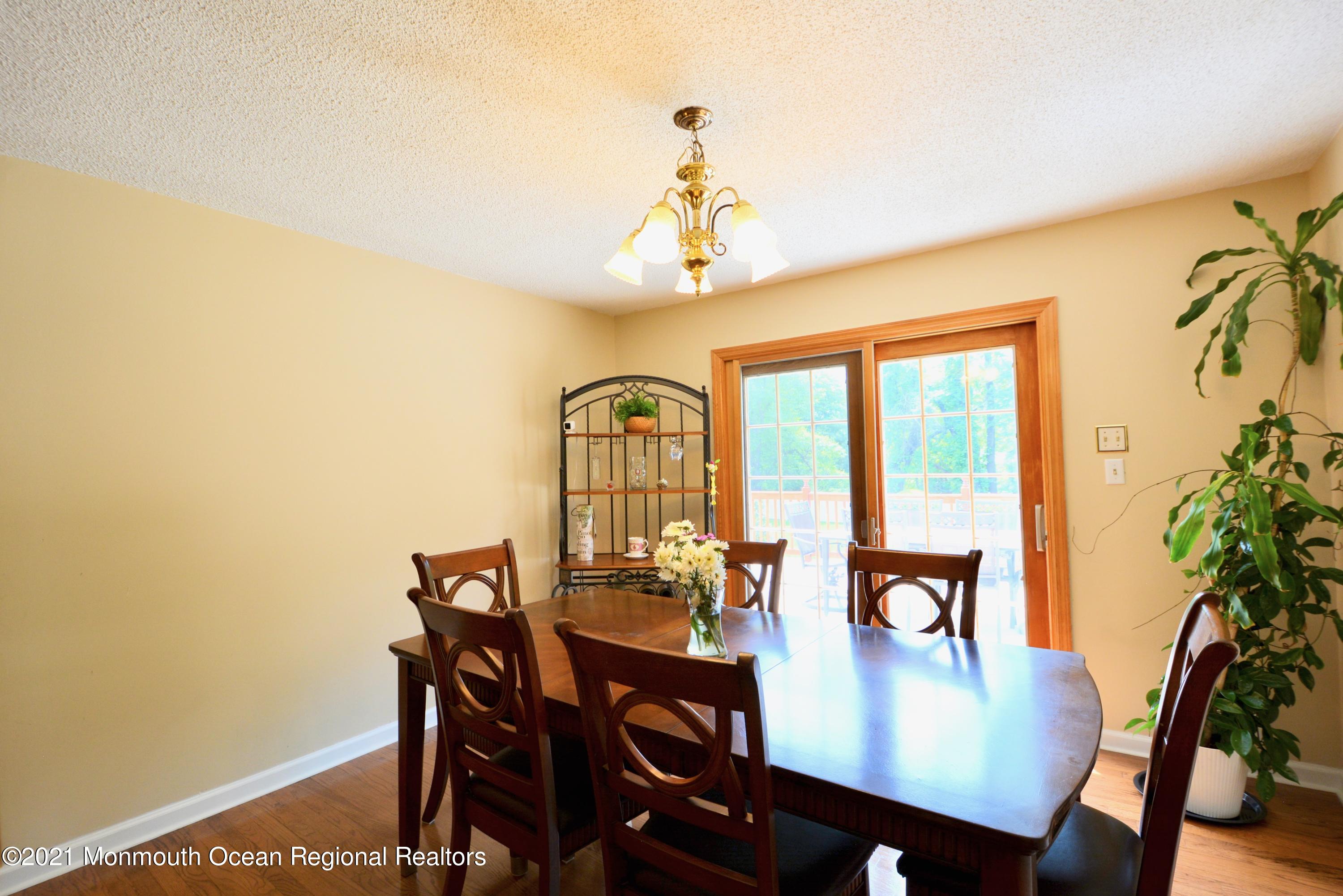 421 Union Hill Road Morganville, NJ 07751 - Photo 12 of 33 Sliders to Deck