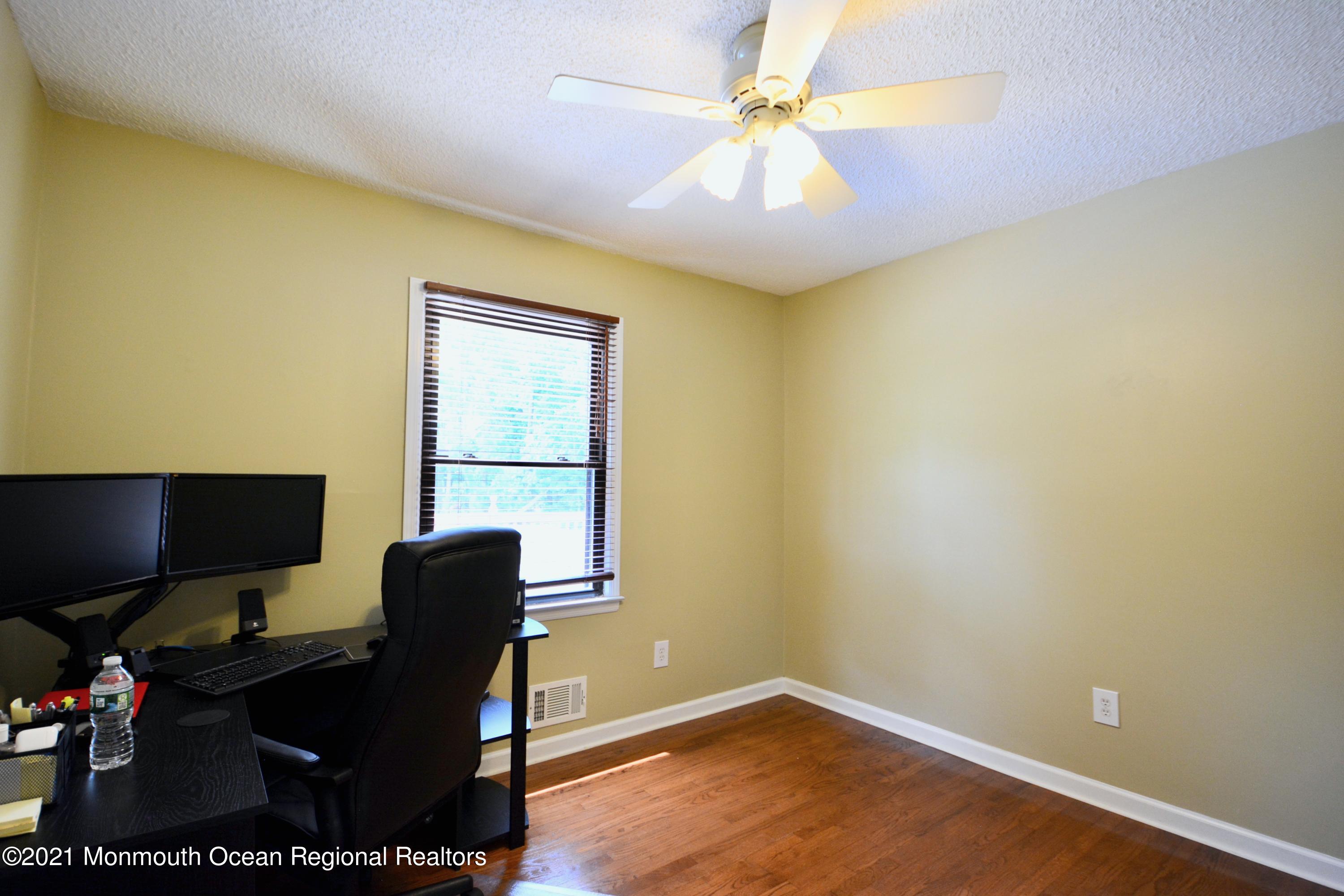 421 Union Hill Road Morganville, NJ 07751 - Photo 29 of 33 Hardwood Floors