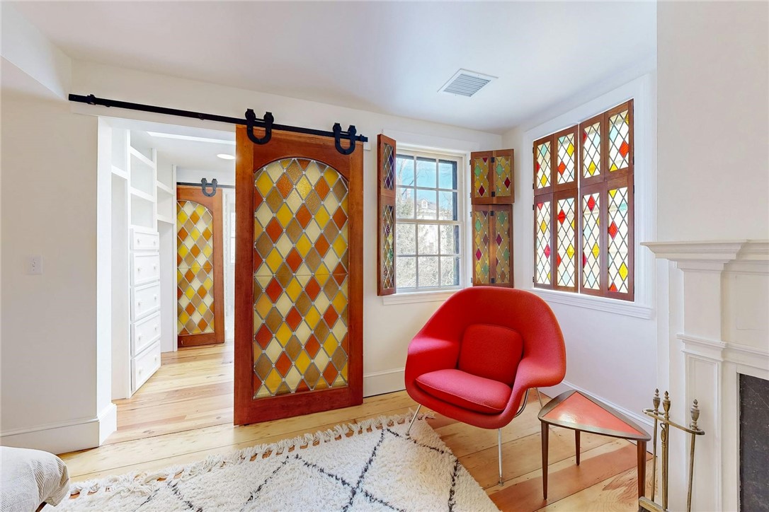 38 John Street Providence, RI 02906 - Photo 25 of 50