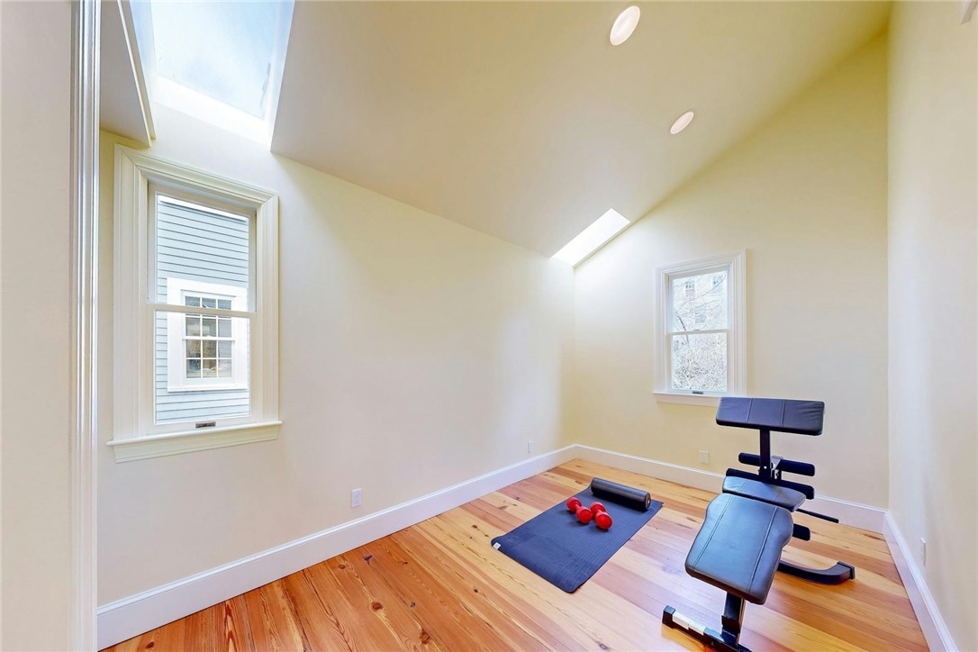 38 John Street Providence, RI 02906 - Photo 35 of 50