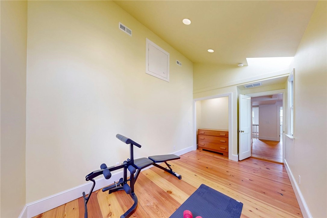 38 John Street Providence, RI 02906 - Photo 36 of 50