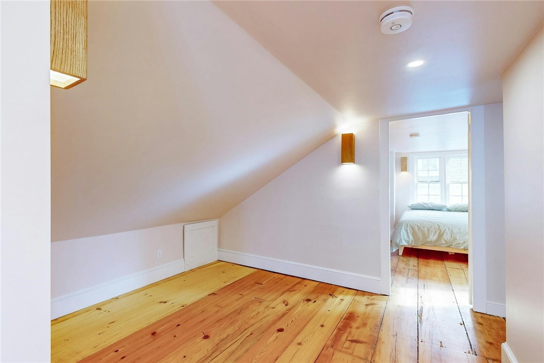 38 John Street Providence, RI 02906 - Photo 39 of 50