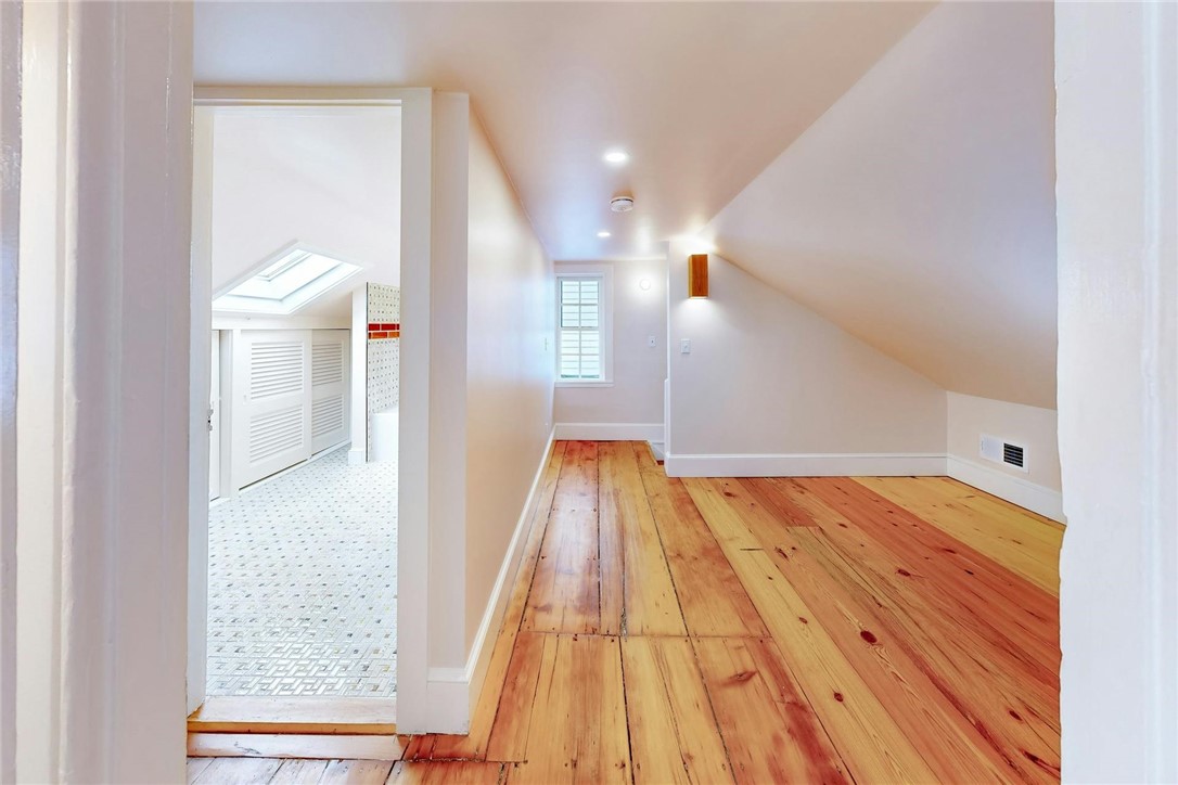 38 John Street Providence, RI 02906 - Photo 42 of 50