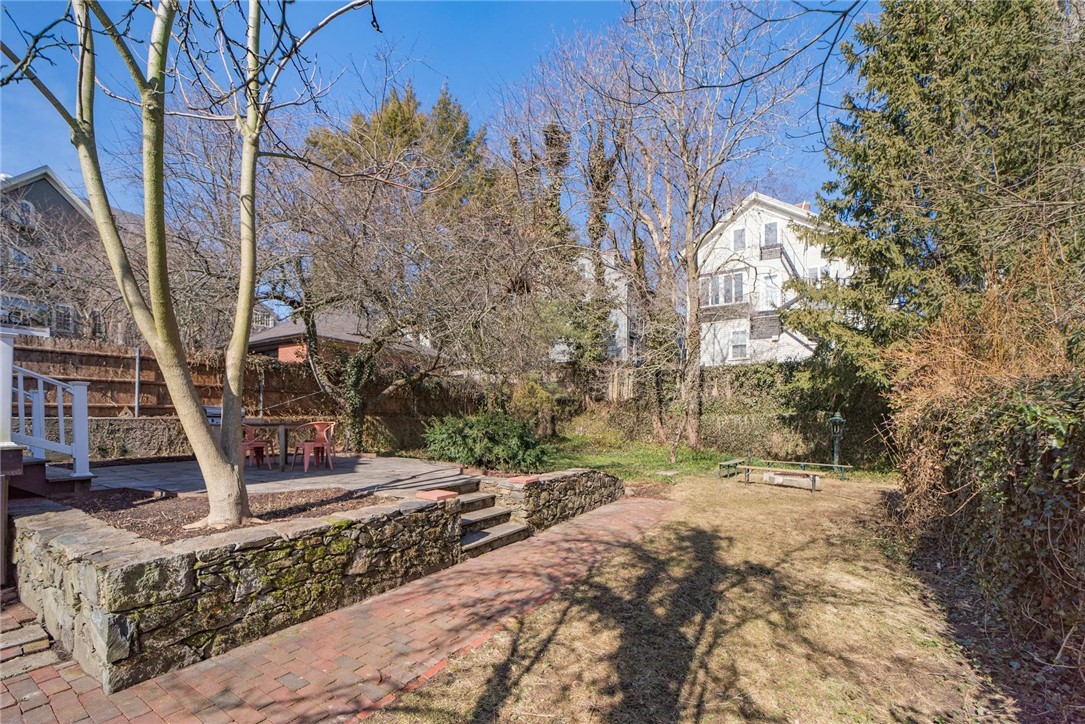38 John Street Providence, RI 02906 - Photo 49 of 50