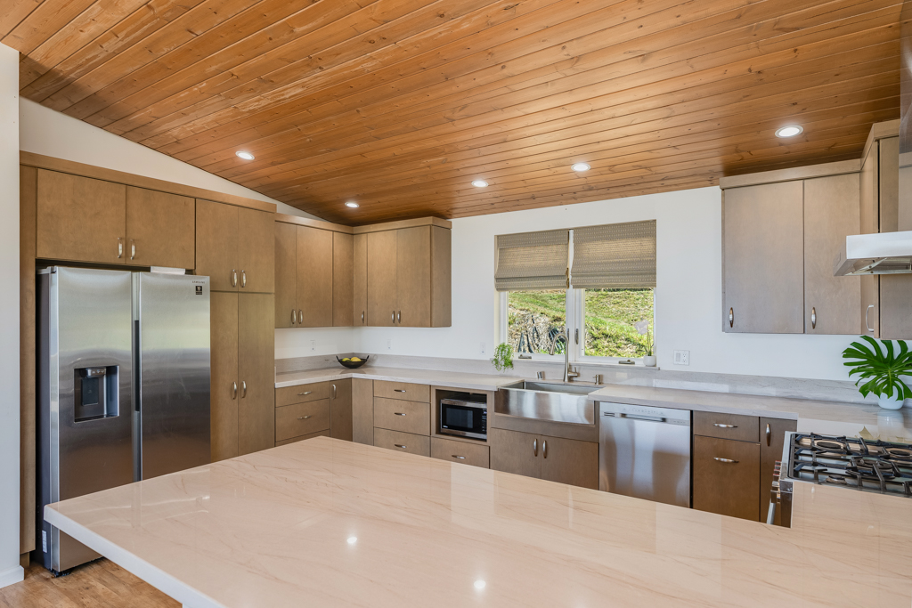 81-6219 Napoopoo Road Captain Cook, HI 96704 - Photo 7 of 28 Gallery Image 7