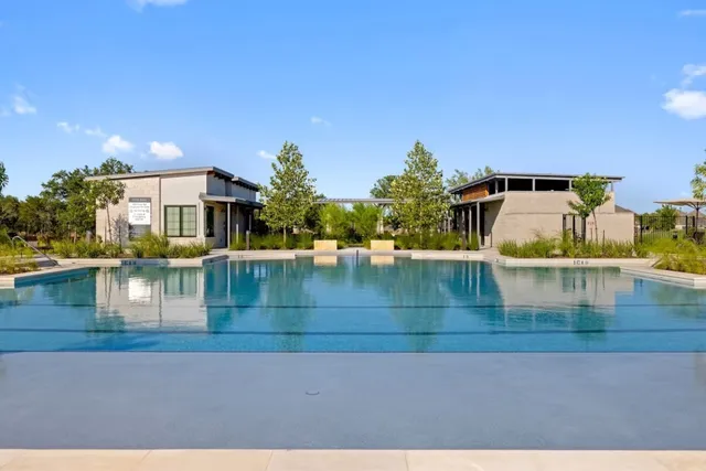 $2,000 | 113 Sycamore Pnes Lane, Kyle, TX 78640