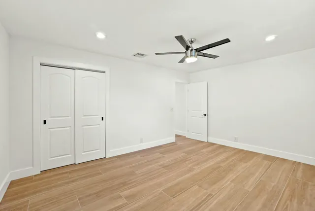 $5,000 | 711 Southwest 25th Place, Boynton Beach, FL 33435