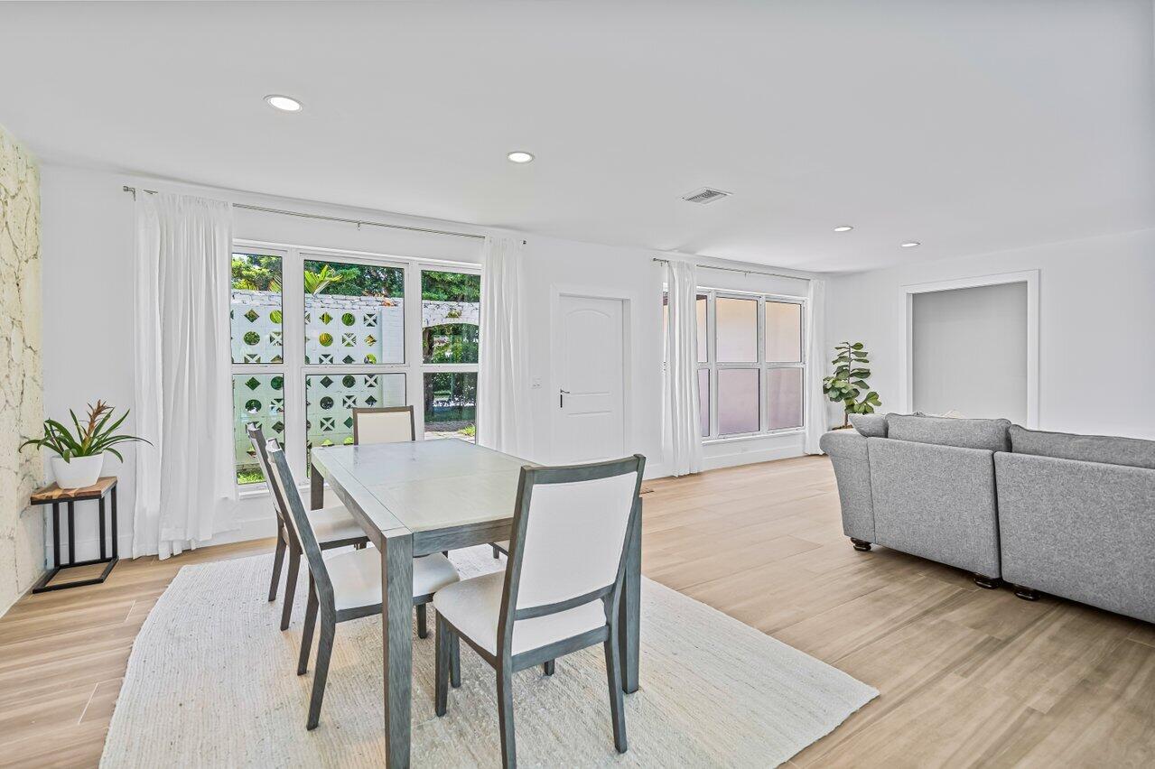 711 Southwest 25th Place Boynton Beach, FL 33435 - Photo 36 of 83 005-711Southwest25thPlace-BoyntonBeach-F