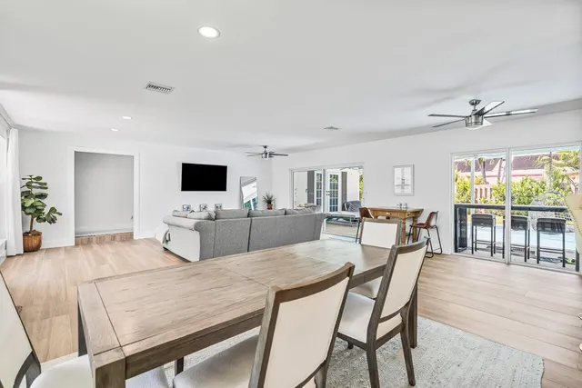 $5,000 | 711 Southwest 25th Place, Boynton Beach, FL 33435