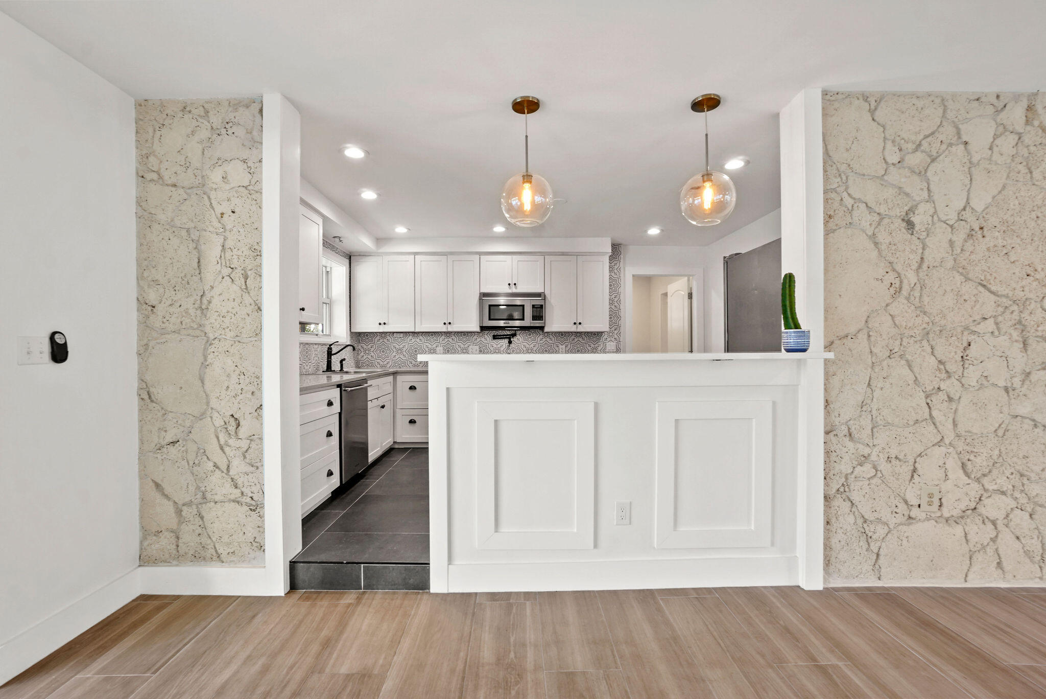 711 Southwest 25th Place Boynton Beach, FL 33435 - Photo 39 of 83 711SW25thPl_09