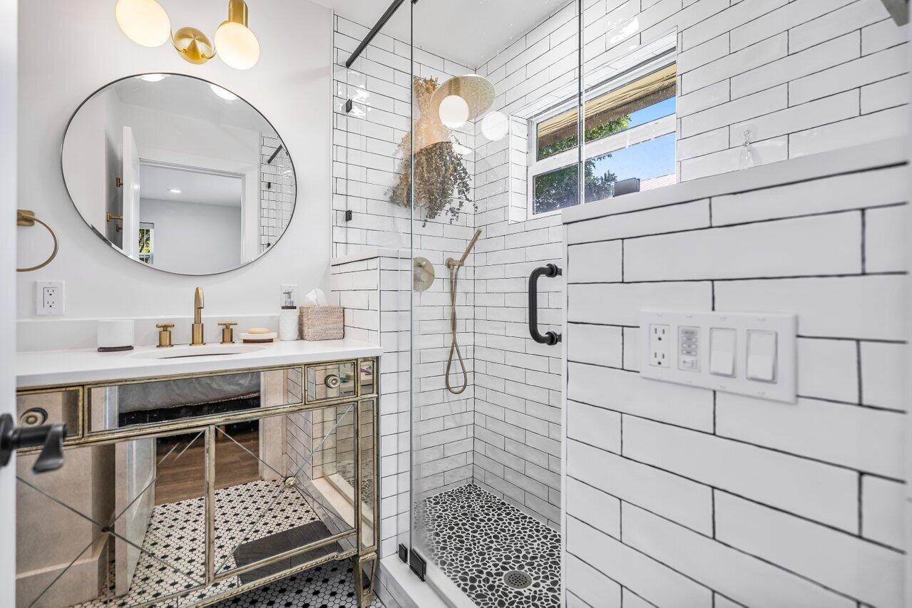 711 Southwest 25th Place Boynton Beach, FL 33435 - Photo 46 of 83 019-711Southwest25thPlace-BoyntonBeach-F