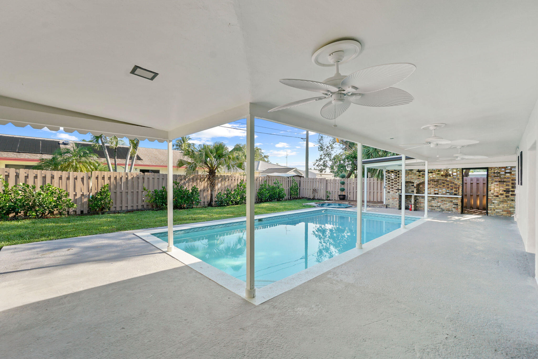 711 Southwest 25th Place Boynton Beach, FL 33435 - Photo 53 of 83 711SW25thPl_29