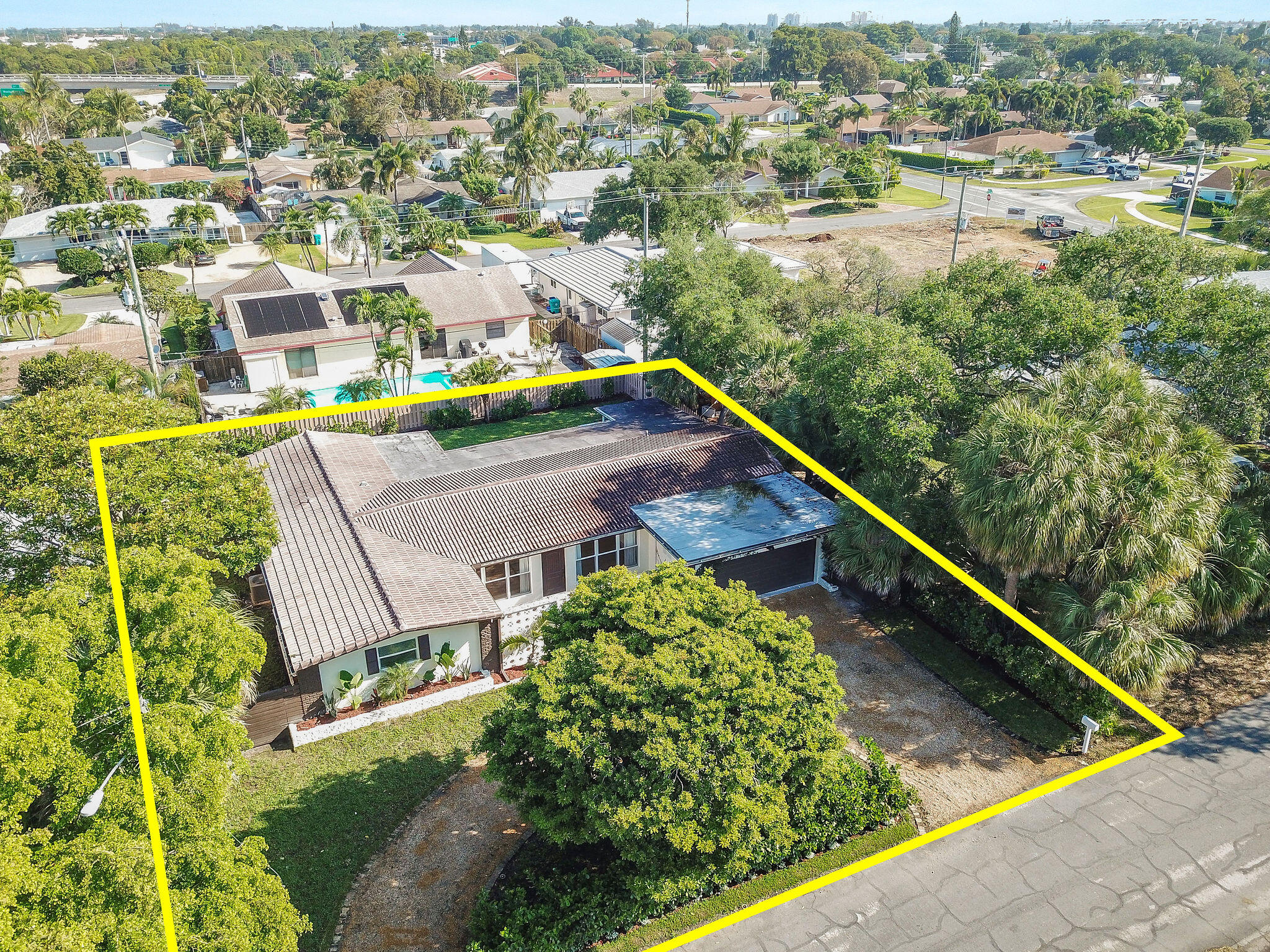 711 Southwest 25th Place Boynton Beach, FL 33435 - Photo 65 of 83 711SW25thPlAerials(1)a