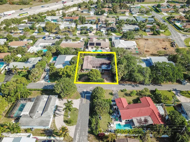 $5,000 | 711 Southwest 25th Place, Boynton Beach, FL 33435