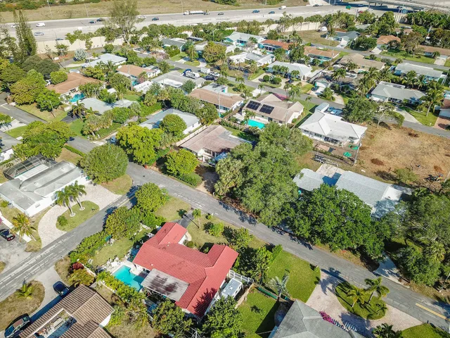 $5,000 | 711 Southwest 25th Place, Boynton Beach, FL 33435