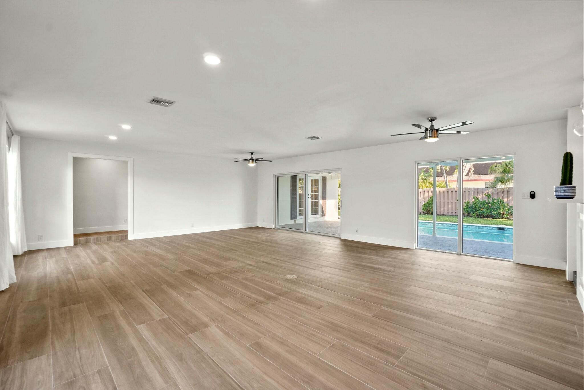 711 Southwest 25th Place Boynton Beach, FL 33435 - Photo 8 of 83 tempImageJ05MCh