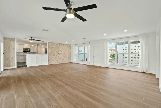 $5,000 | 711 Southwest 25th Place, Boynton Beach, FL 33435