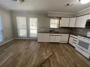 $2,200 | 16064 Holly Street, Porter, TX 77365