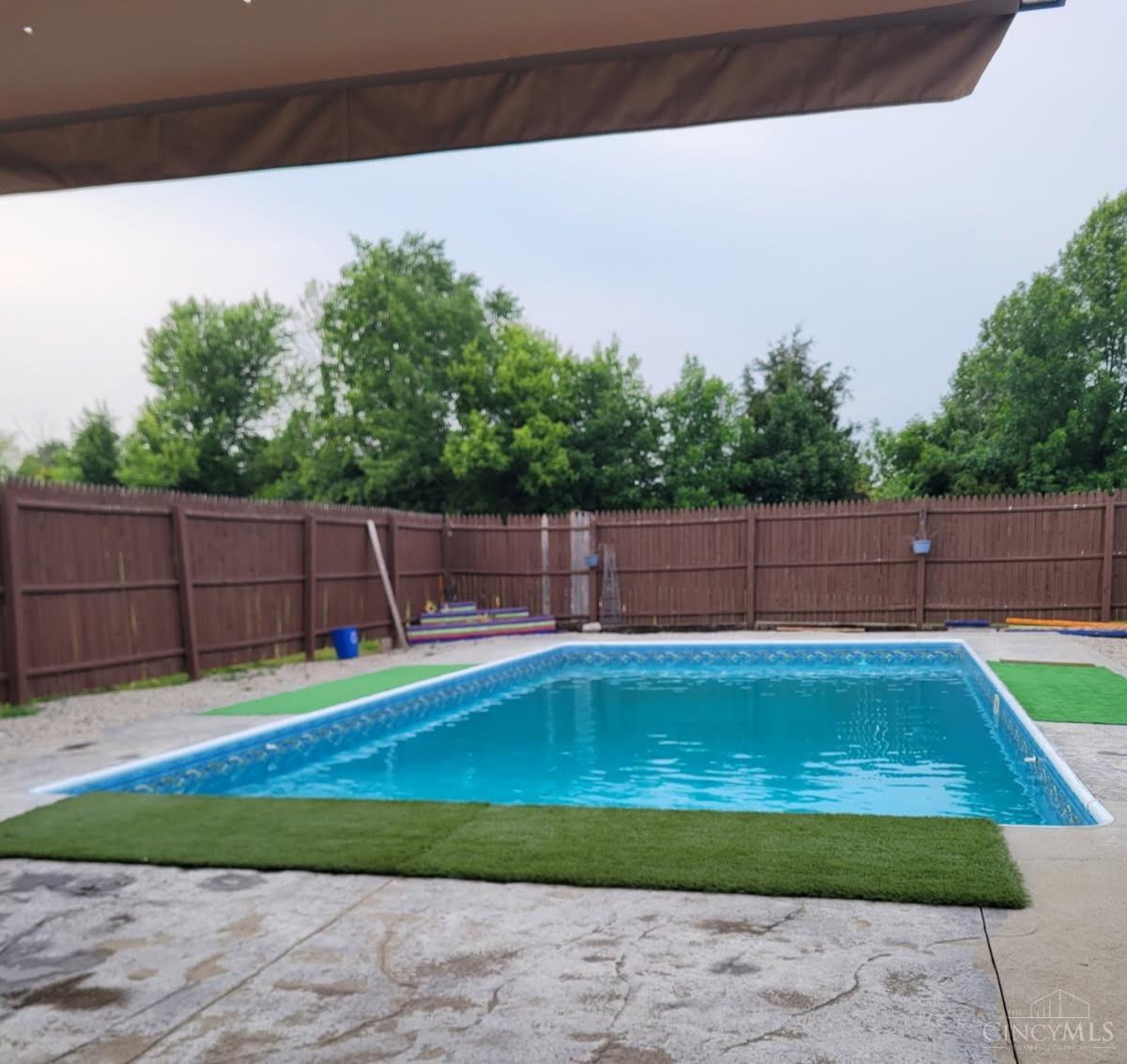 165 Schwartz Road Peebles, OH 45660 - Photo 2 of 40