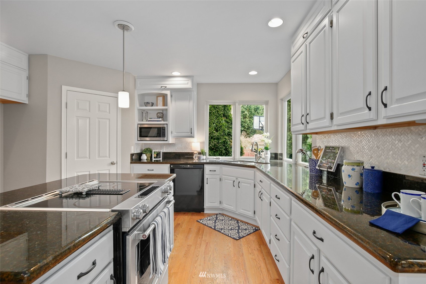 18352 160th Place Southeast Renton, WA 98058 - Photo 11 of 40 Gallery Image 11