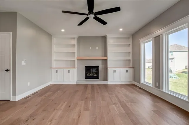 $559,900 | 2189 Heritage Court, Liberty, MO 64068