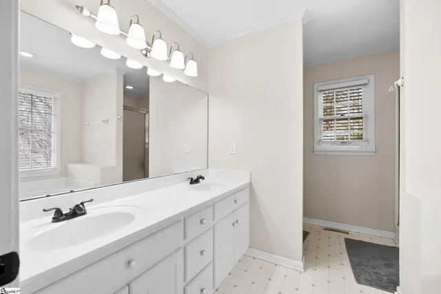 $325,000 | 100 Tearose Lane, Simpsonville, SC 29681