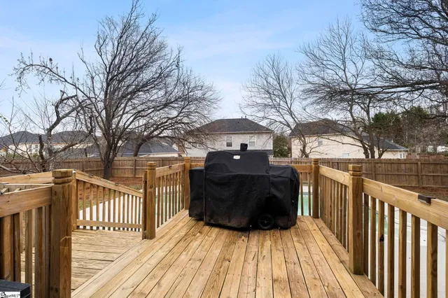 $325,000 | 100 Tearose Lane, Simpsonville, SC 29681