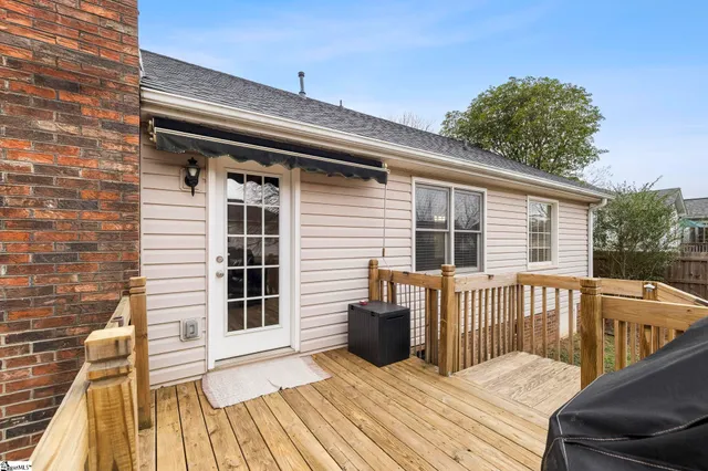 $325,000 | 100 Tearose Lane, Simpsonville, SC 29681