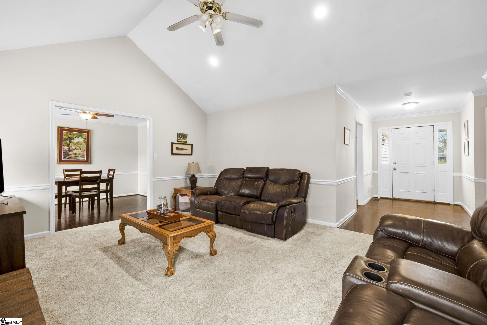 100 Tearose Lane Simpsonville, SC 29681 - Photo 8 of 41