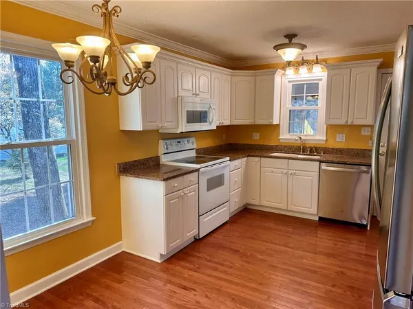 $2,350 | 6900 Millbridge Road, Clemmons, NC 27012