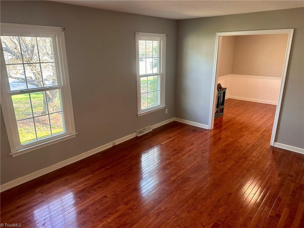 6900 Millbridge Road Clemmons, NC 27012 - Photo 8 of 28