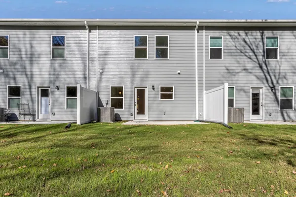 $295,560 | 127 Ironhorse Way, Dickson, TN 37055