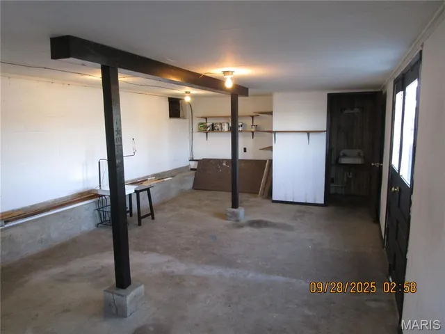 $107,000 | 754 Broadway, Kampsville, IL 62053