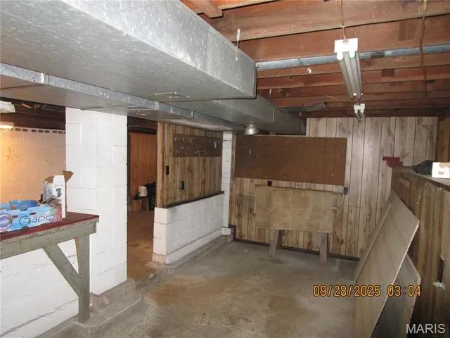 $107,000 | 754 Broadway, Kampsville, IL 62053