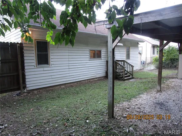 $106,500 | 754 Broadway, Kampsville, IL 62053