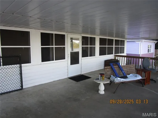 $106,500 | 754 Broadway, Kampsville, IL 62053