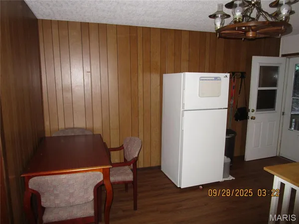$106,500 | 754 Broadway, Kampsville, IL 62053