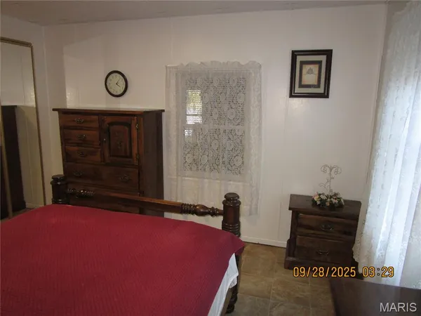 $106,500 | 754 Broadway, Kampsville, IL 62053