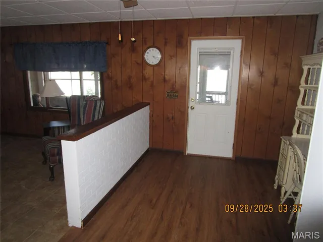 $107,000 | 754 Broadway, Kampsville, IL 62053