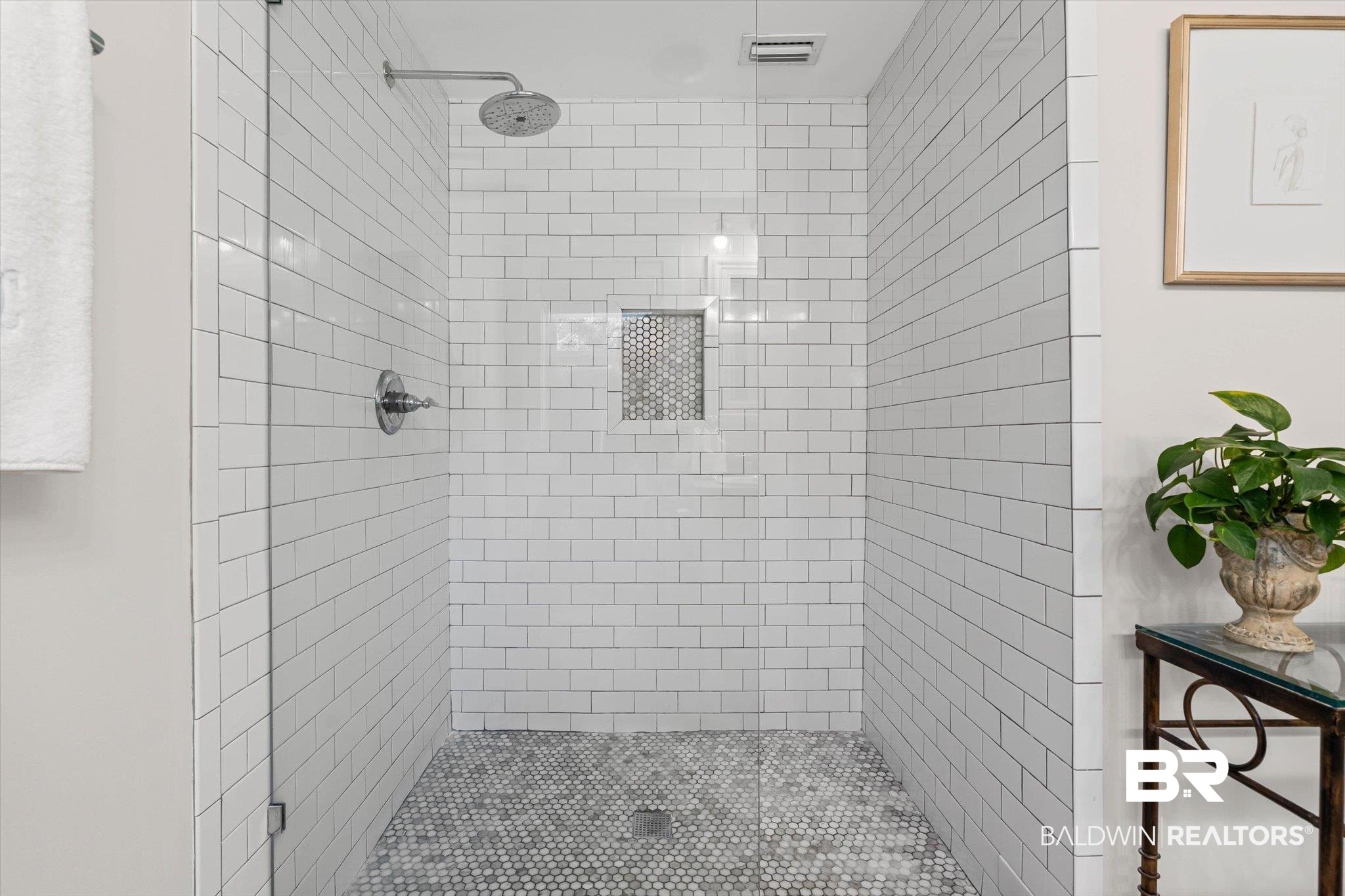 4310 The Cedars Avenue Mobile, AL 36608 - Photo 17 of 32 Full bathroom with a stall shower
