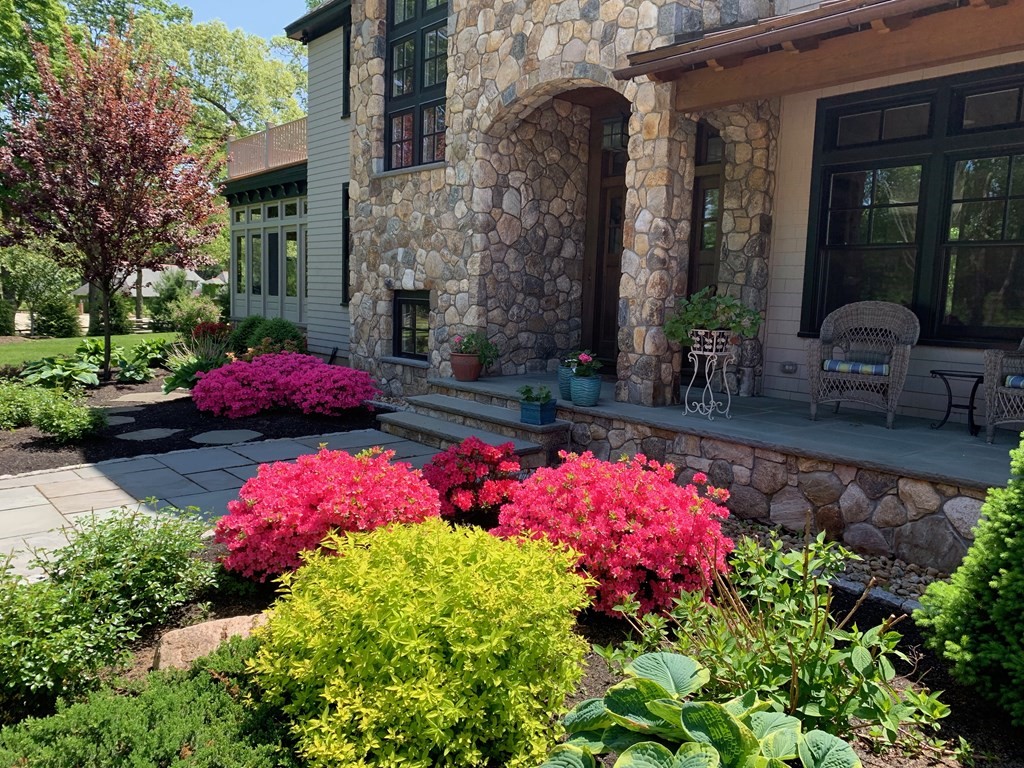 627 Bay Road Hamilton, MA 01982 - Photo 12 of 13 a view of a house with a yard
