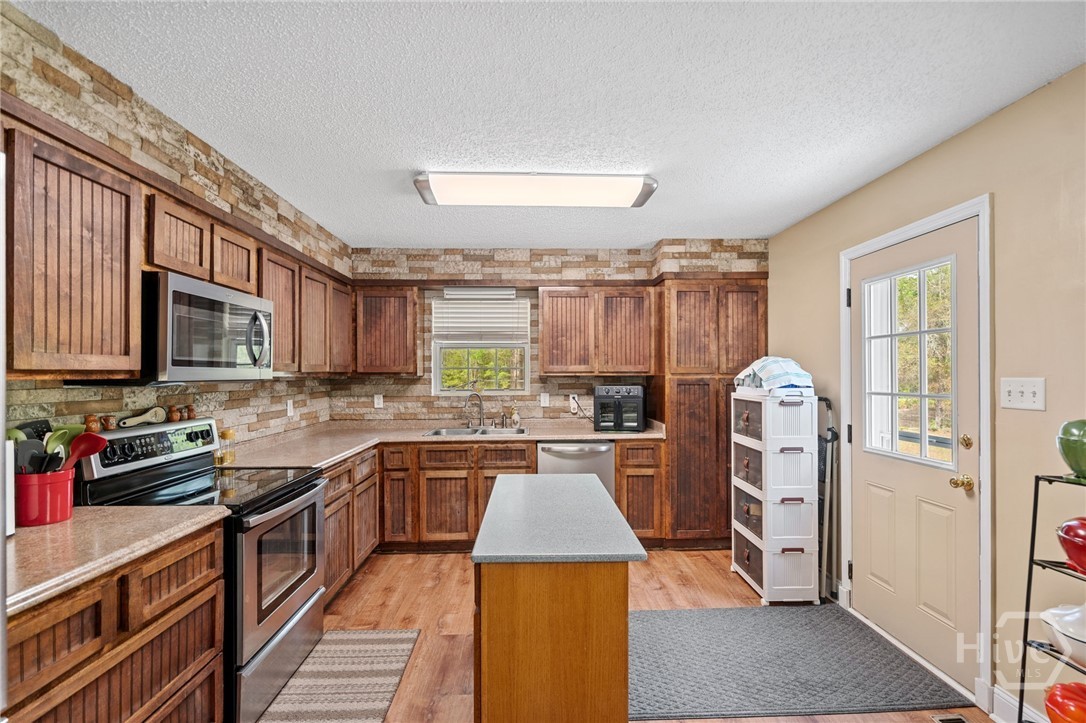 325 Groveland Nevils Road Pembroke, GA 31321 - Photo 8 of 34