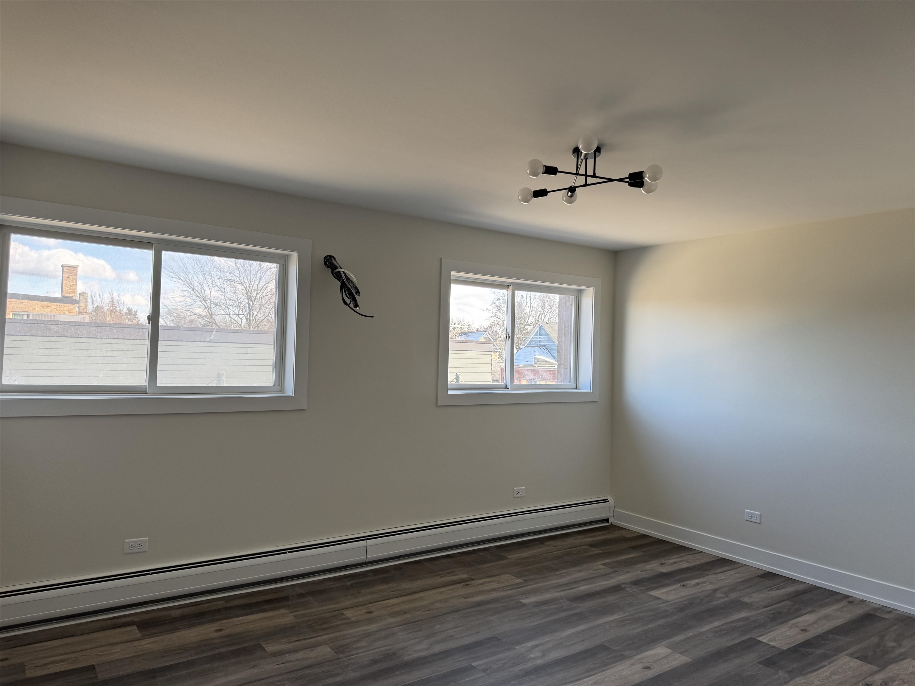 304 West Main Street Genoa, IL 60135 - Photo 8 of 21