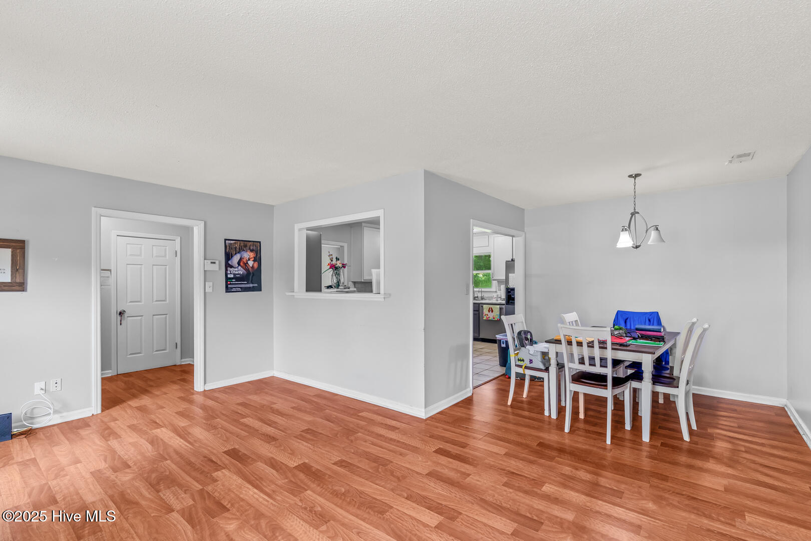 703 Shadowridge Road Jacksonville, NC 28546 - Photo 9 of 39 9