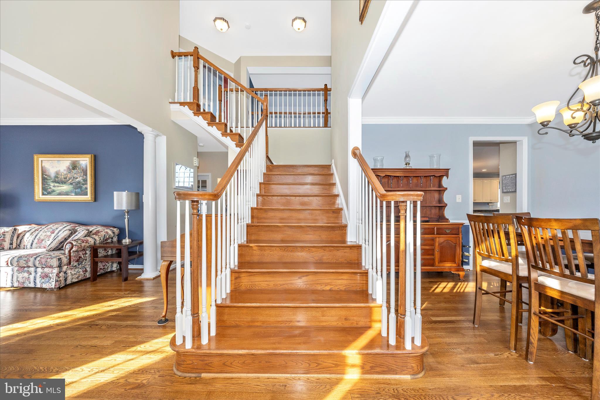 Stunning Foyer