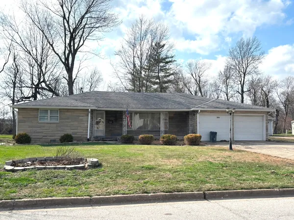 $147,900 | 331 North Illinois Avenue, Salem, IL 62881