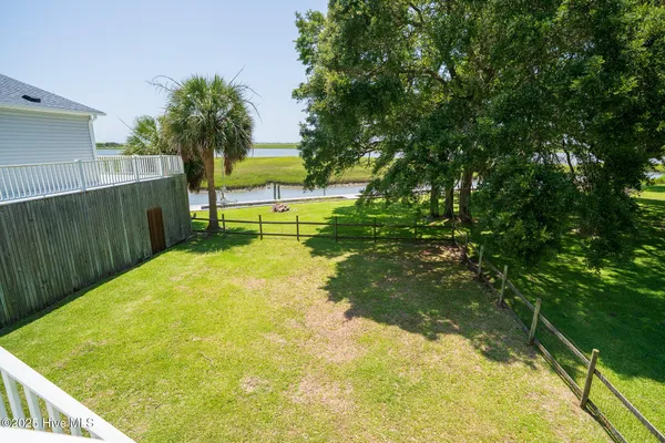 $899,000 | 101 Hamilton Lane, Hubert, NC 28539