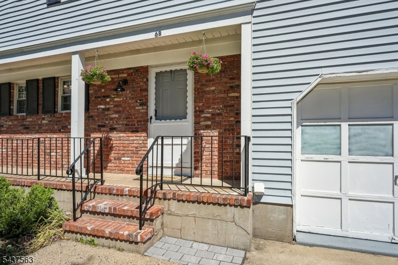 6B John F Goellner Drive, Unit 6B Raritan, NJ 08869 - Photo 2 of 34